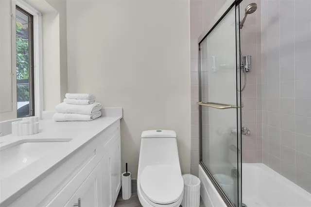 $5,499,000 | 18 Nurmi Drive, Fort Lauderdale, FL 33301