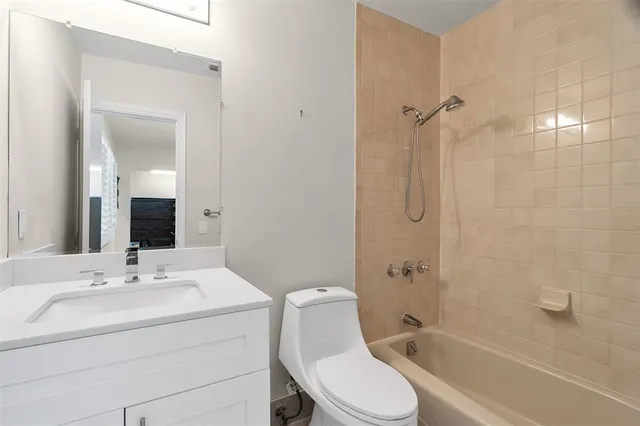 $5,499,000 | 18 Nurmi Drive, Fort Lauderdale, FL 33301