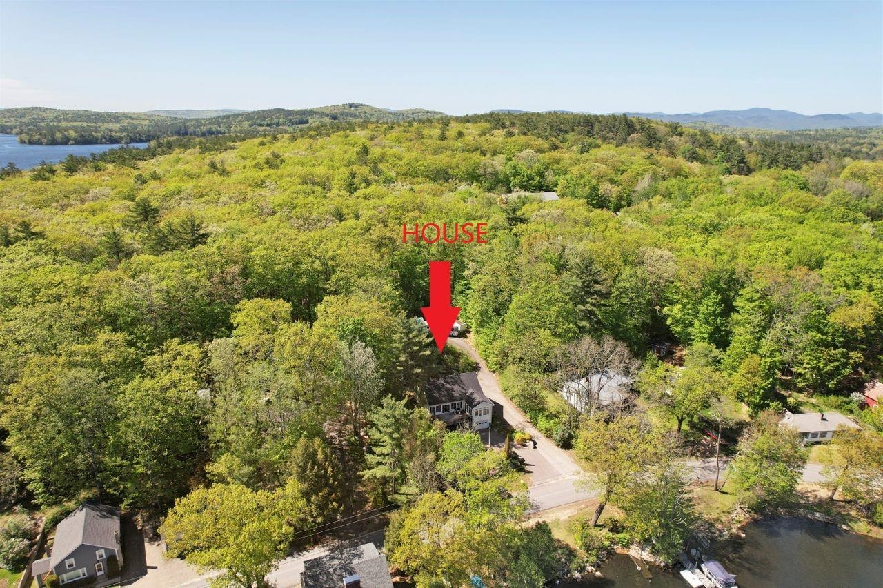 33 Water Street Meredith, NH 03253 - Photo 3 of 32