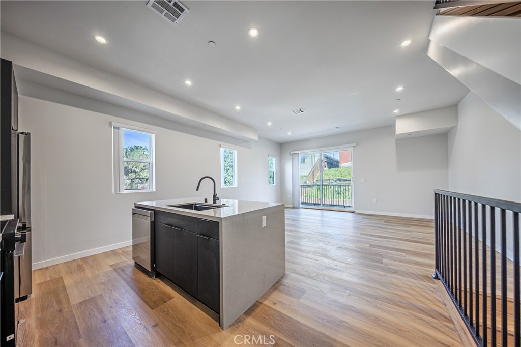 336 North Reno Street, Unit 1/2 Los Angeles, CA 90026 - Photo 17 of 36