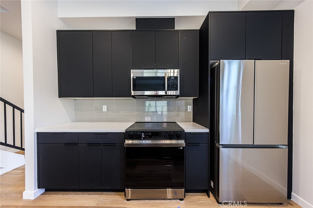 336 North Reno Street, Unit 1/2 Los Angeles, CA 90026 - Photo 21 of 36