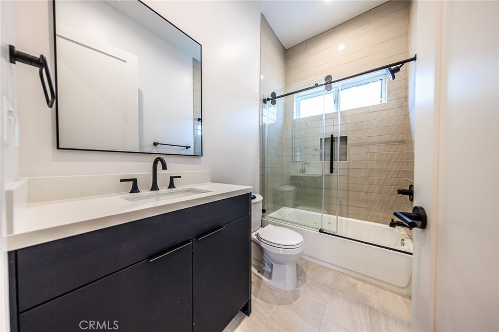 336 North Reno Street, Unit 1/2 Los Angeles, CA 90026 - Photo 24 of 36