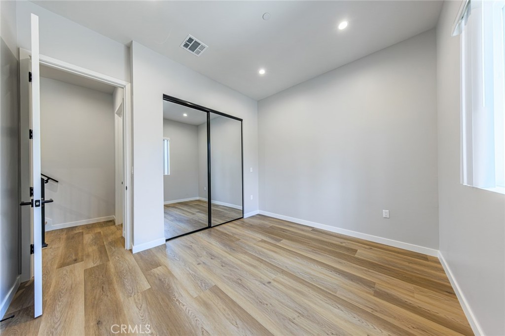 336 North Reno Street, Unit 1/2 Los Angeles, CA 90026 - Photo 25 of 36