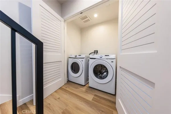 $5,396 | 336 North Reno Street, Unit 1/2, Los Angeles, CA 90026