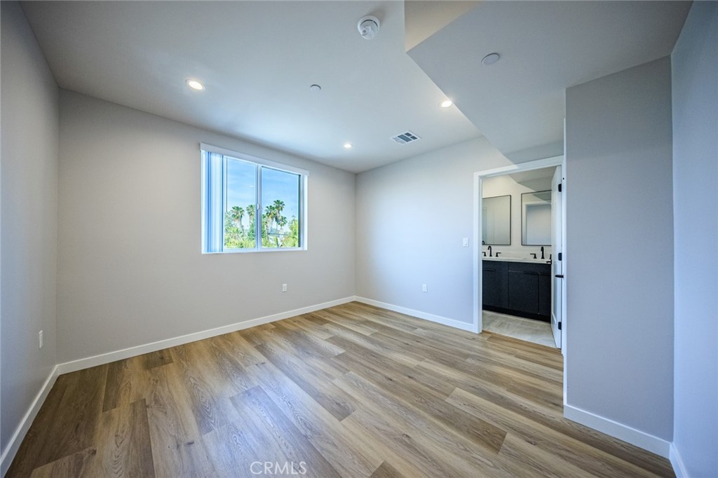 336 North Reno Street, Unit 1/2 Los Angeles, CA 90026 - Photo 30 of 36