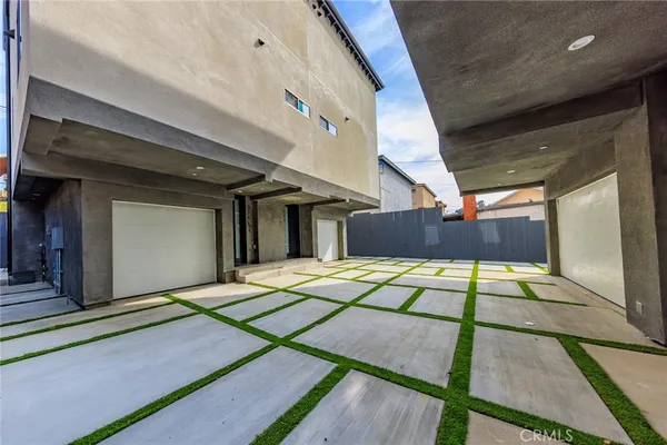 $5,396 | 336 North Reno Street, Unit 1/2, Los Angeles, CA 90026