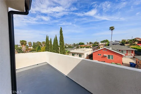 $5,396 | 336 North Reno Street, Unit 1/2, Los Angeles, CA 90026