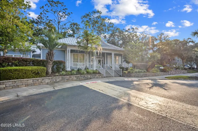 $214,000 | 100 Kensington Boulevard, Unit 318, Bluffton, SC 29910
