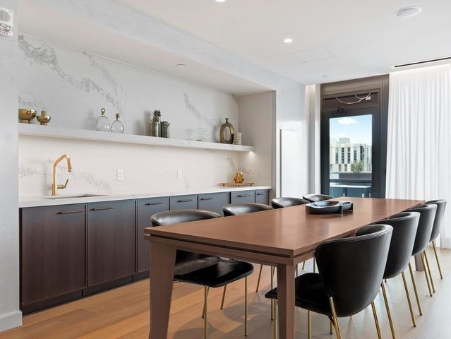 $2,600,000 | 380 Harrison Avenue, Unit PH2B, Boston, MA 02118