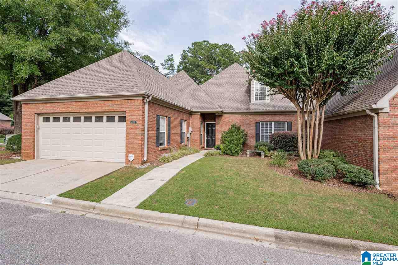 4990 Scenic View Trace Birmingham, AL 35244 - Photo 2 of 44