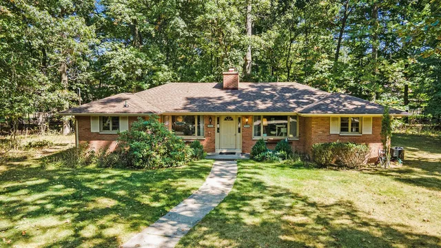 $399,000 | 10011 Lloy Street, Portage, MI 49024