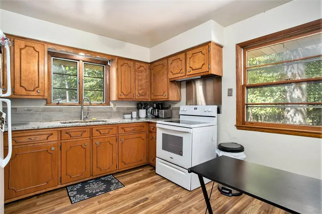 $399,000 | 10011 Lloy Street, Portage, MI 49024