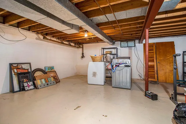 $399,000 | 10011 Lloy Street, Portage, MI 49024