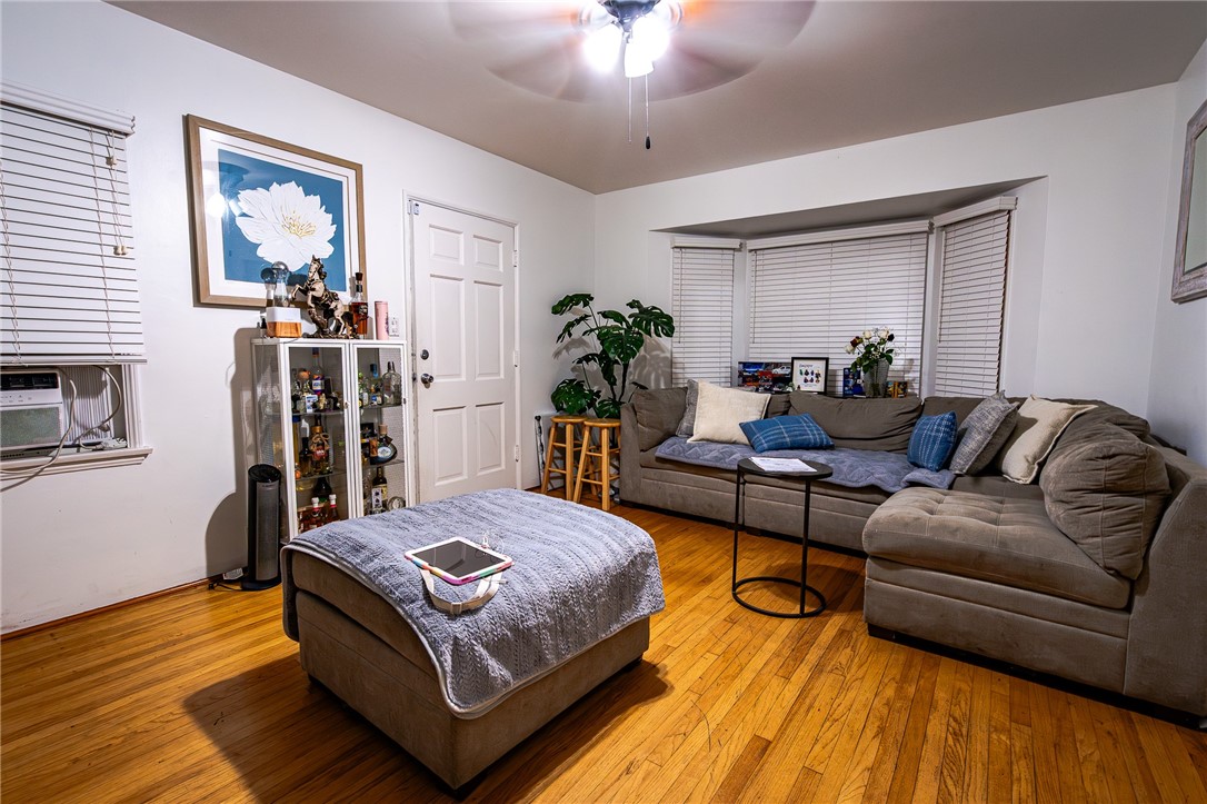 813 West Ramona Road Alhambra, CA 91803 - Photo 15 of 24 2nd unit living room
