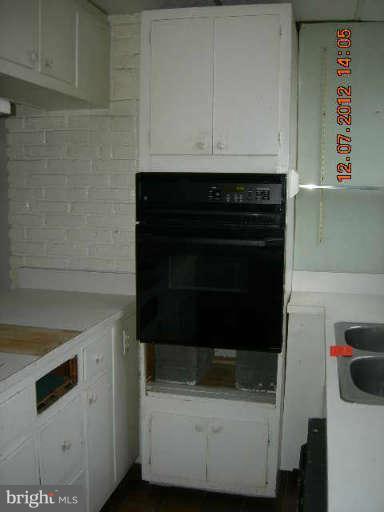 5 Southship Road Dundalk, MD 21222 - Photo 6 of 8 Kitchen
