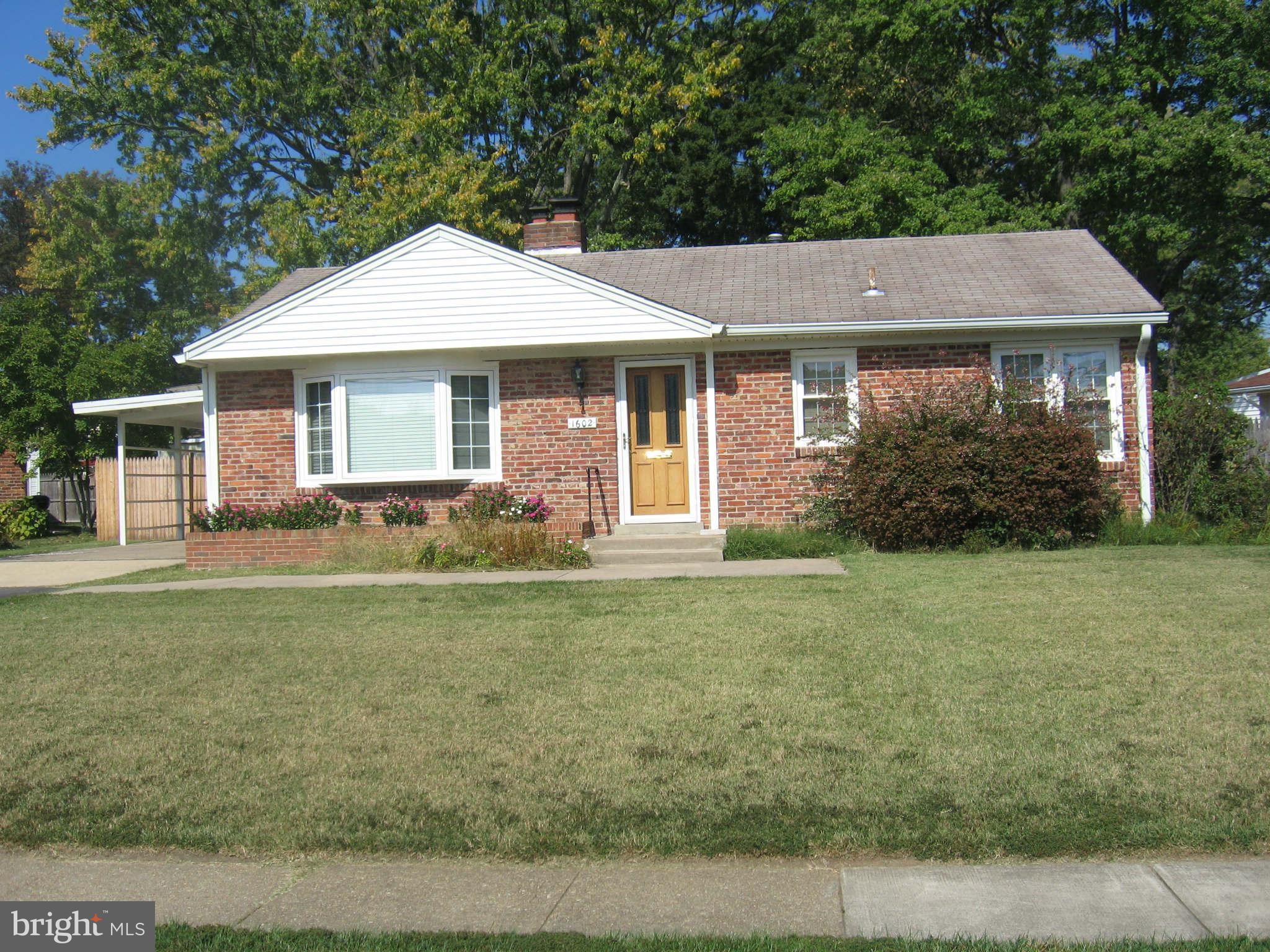 1602 Shenandoah Road Alexandria, VA 22308 - Photo 2 of 20 Exterior (Front)