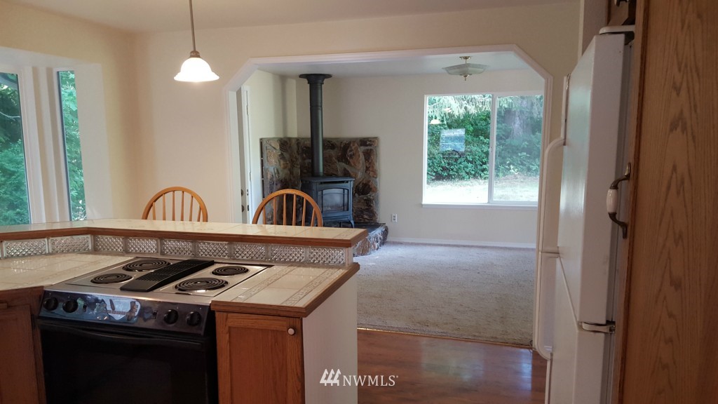 14024 Ingraham Road Monroe, WA 98272 - Photo 3 of 25 Gallery Image 3