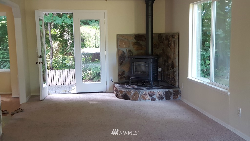 14024 Ingraham Road Monroe, WA 98272 - Photo 4 of 25 Gallery Image 4