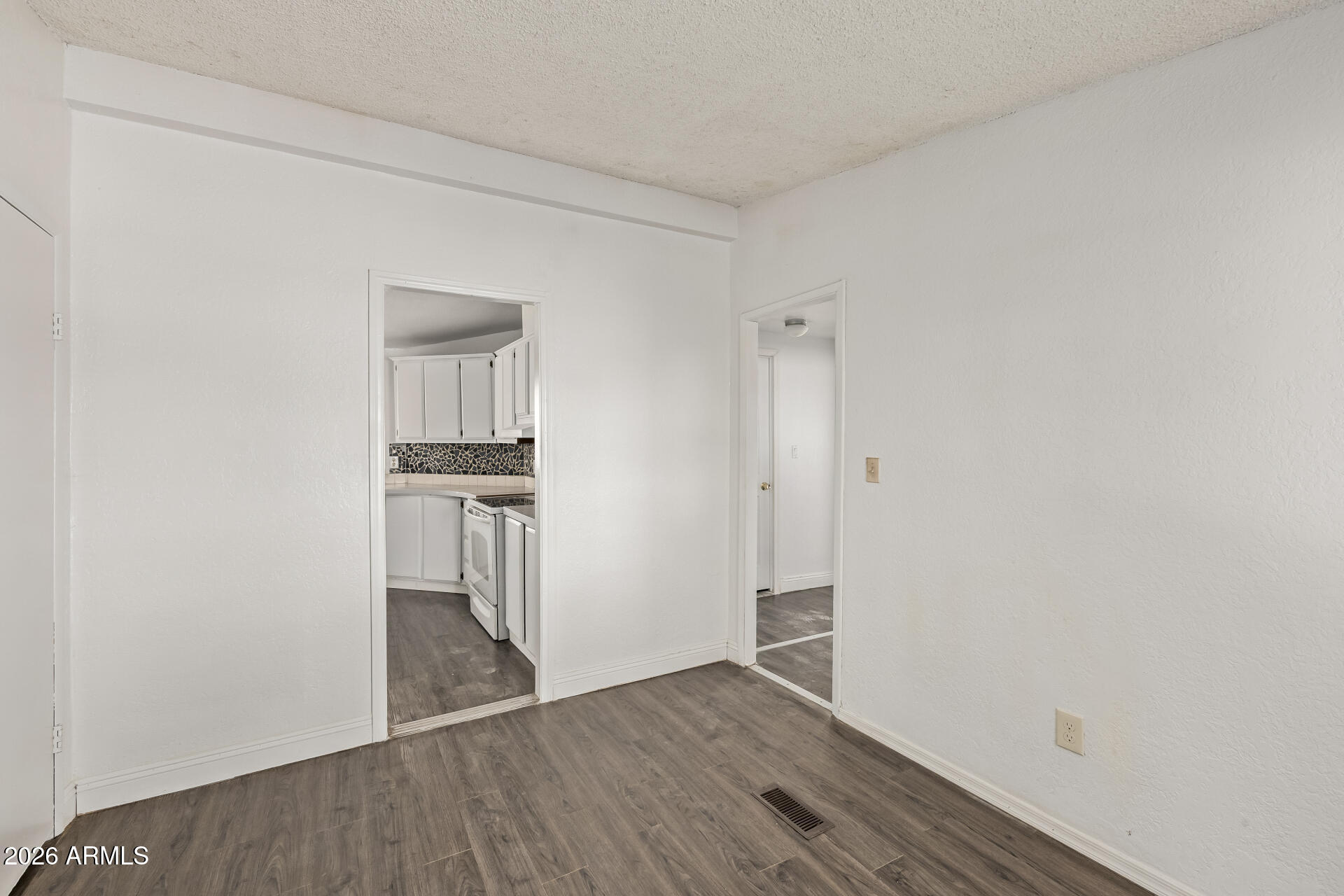 20815 West Rainbow Trail Buckeye, AZ 85326 - Photo 9 of 28 Gallery Image 9