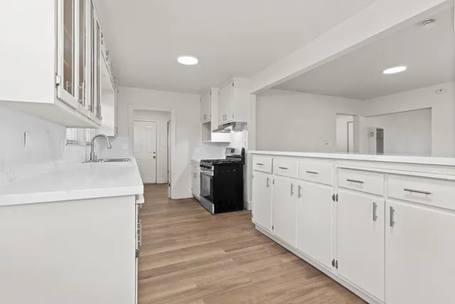 $425,000 | 1205 North Airport Way, Stockton, CA 95205