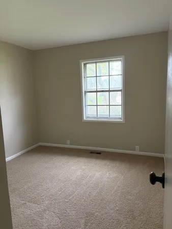 $2,500 | 713 Essex Avenue, Romeoville, IL 60446