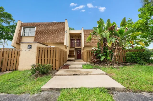 $210,000 | 3561 Northwest 95th Terrace, Unit 423, Sunrise, FL 33351