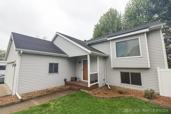 $349,900 | 3215 Sunrise Street Southeast, Grand Rapids, MI 49508