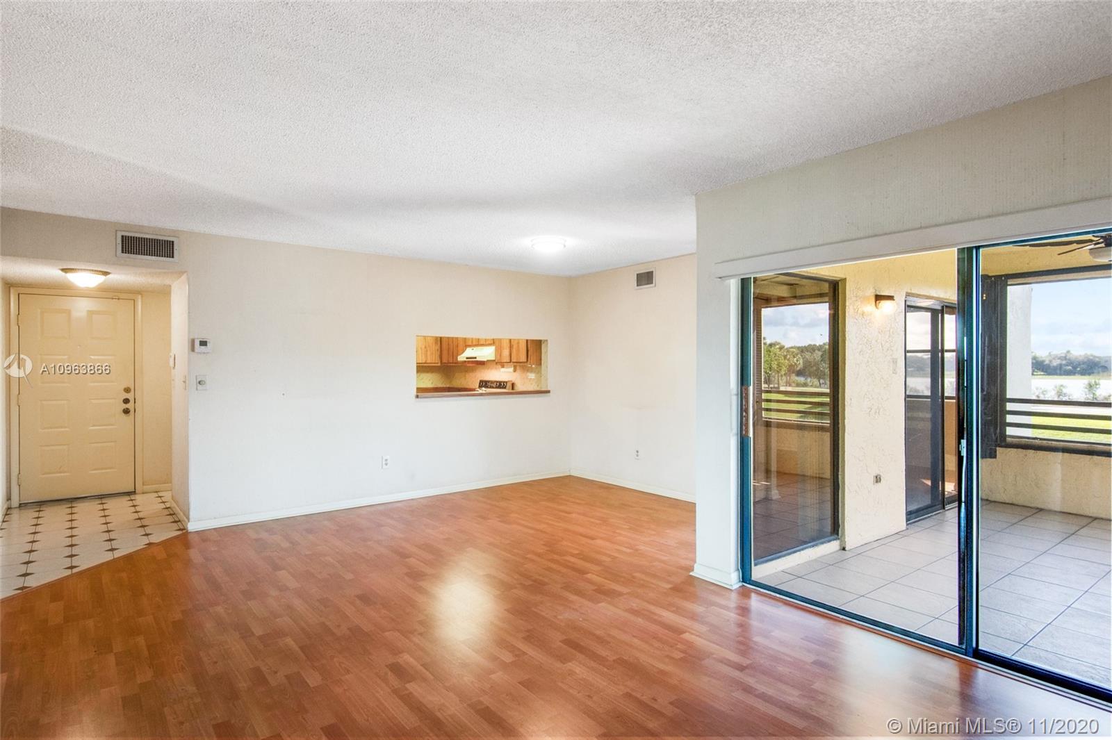 1168 North Hiatus Road, Unit 1168 Pembroke Pines, FL 33026 - Photo 21 of 42
