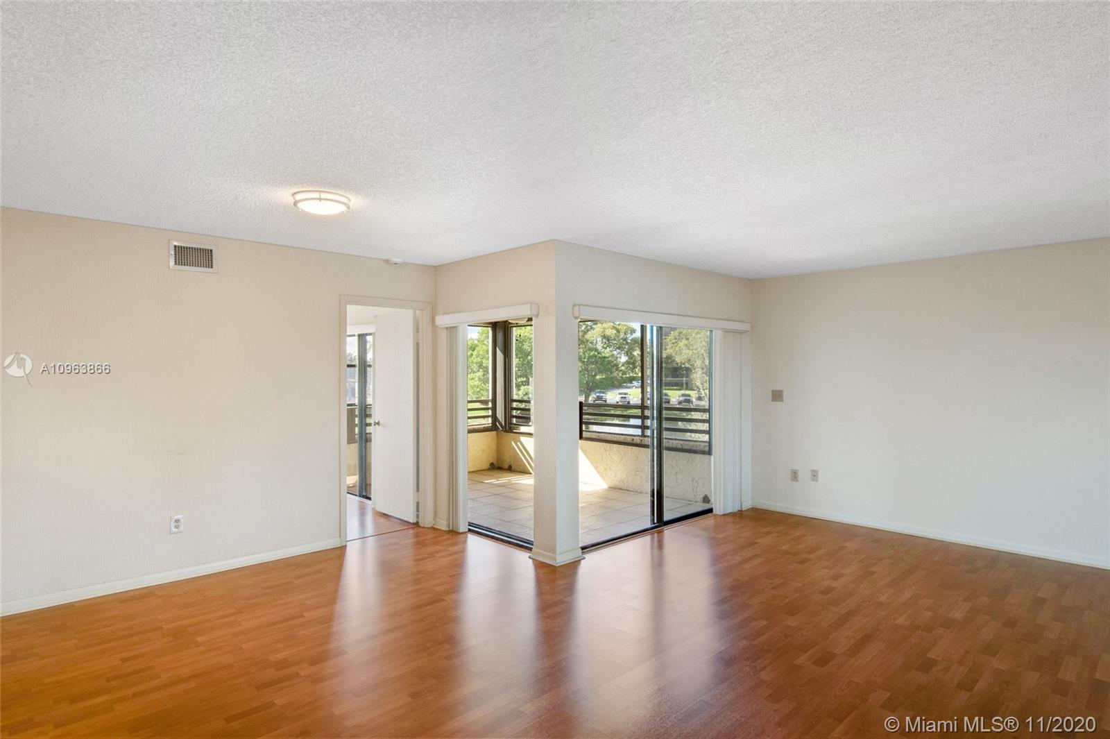 1168 North Hiatus Road, Unit 1168 Pembroke Pines, FL 33026 - Photo 25 of 42