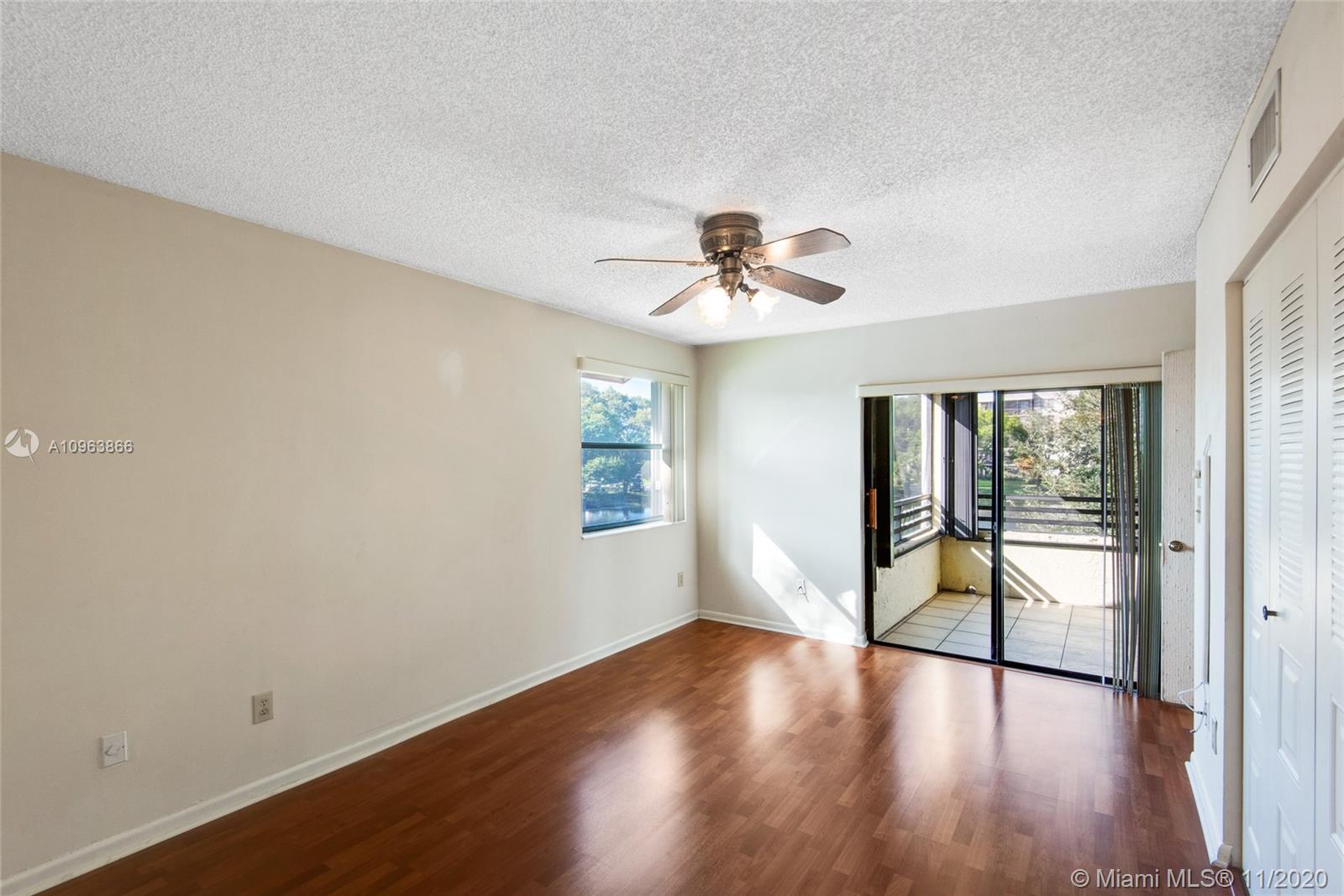 1168 North Hiatus Road, Unit 1168 Pembroke Pines, FL 33026 - Photo 8 of 42