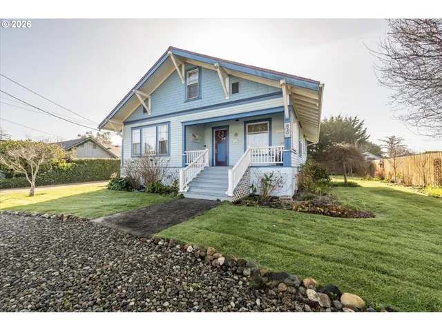 $579,000 | 830 Division Street Southeast, Bandon, OR 97411