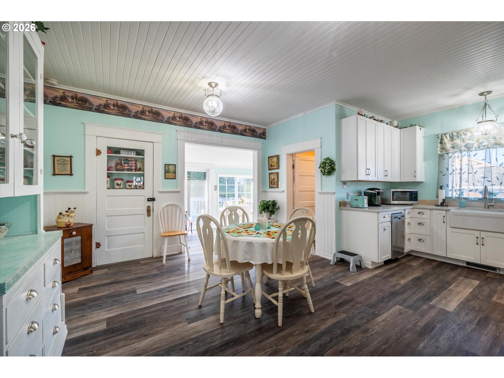 830 Division Street Southeast Bandon, OR 97411 - Photo 20 of 48