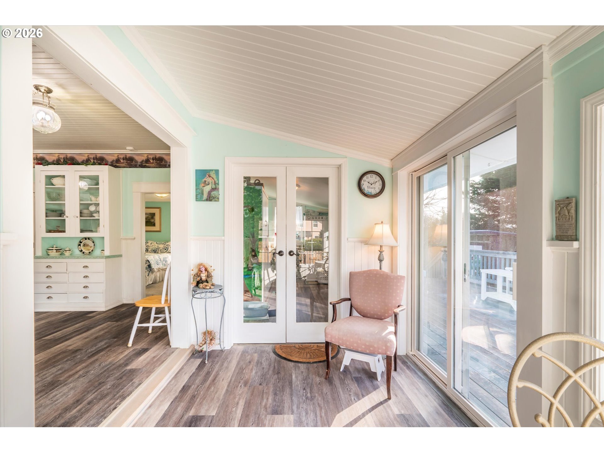 830 Division Street Southeast Bandon, OR 97411 - Photo 26 of 48