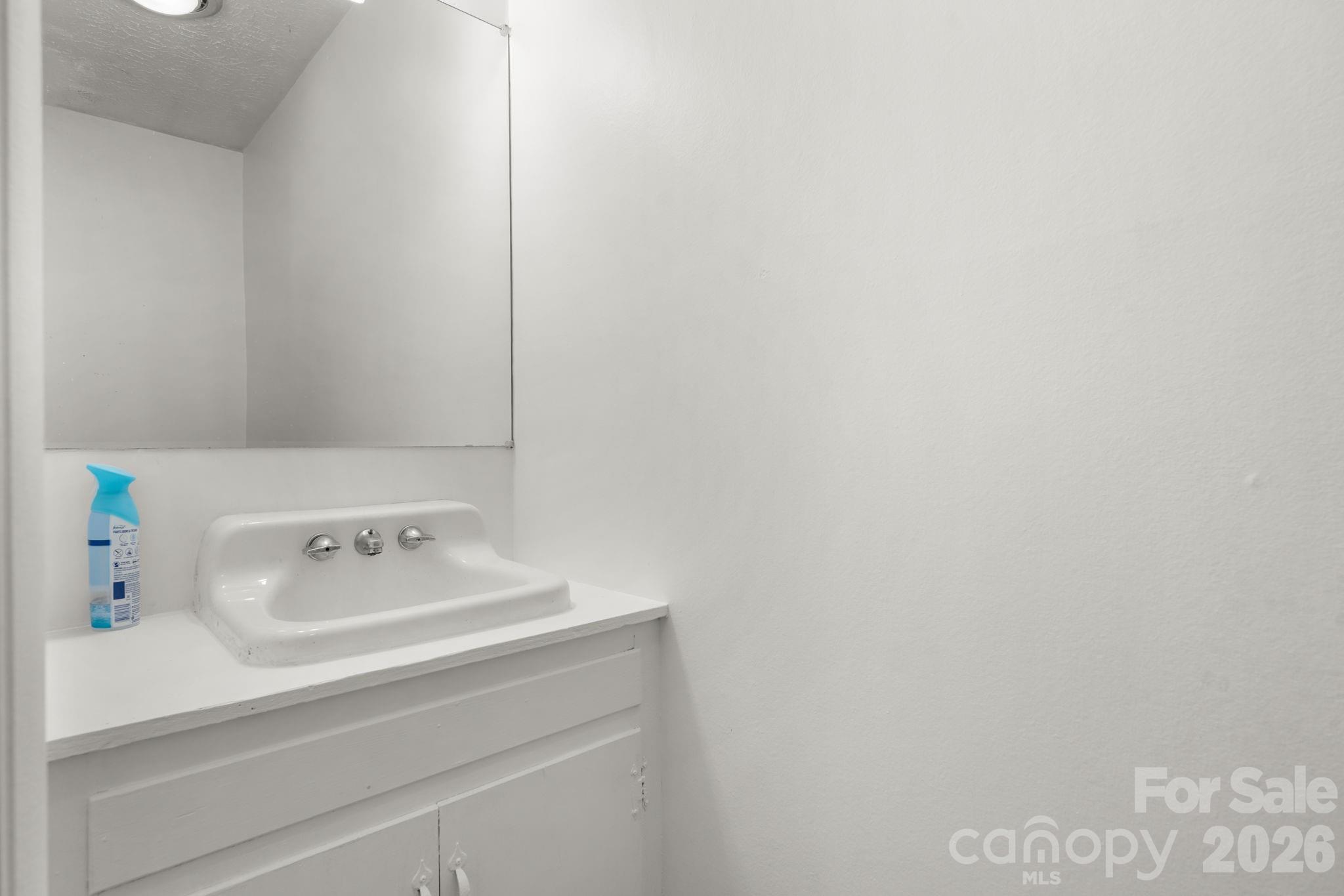 1470 Fairway Acres Road Lenoir, NC 28645 - Photo 16 of 39