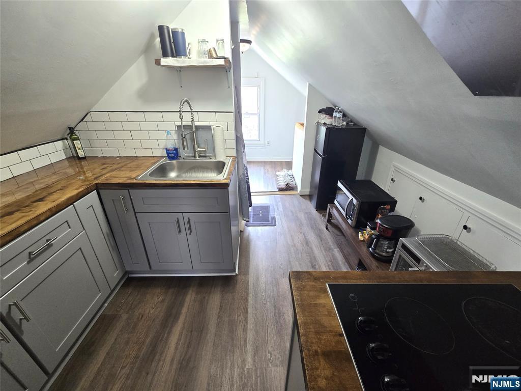 167 Columbia Street Wood-Ridge, NJ 07075 - Photo 5 of 7