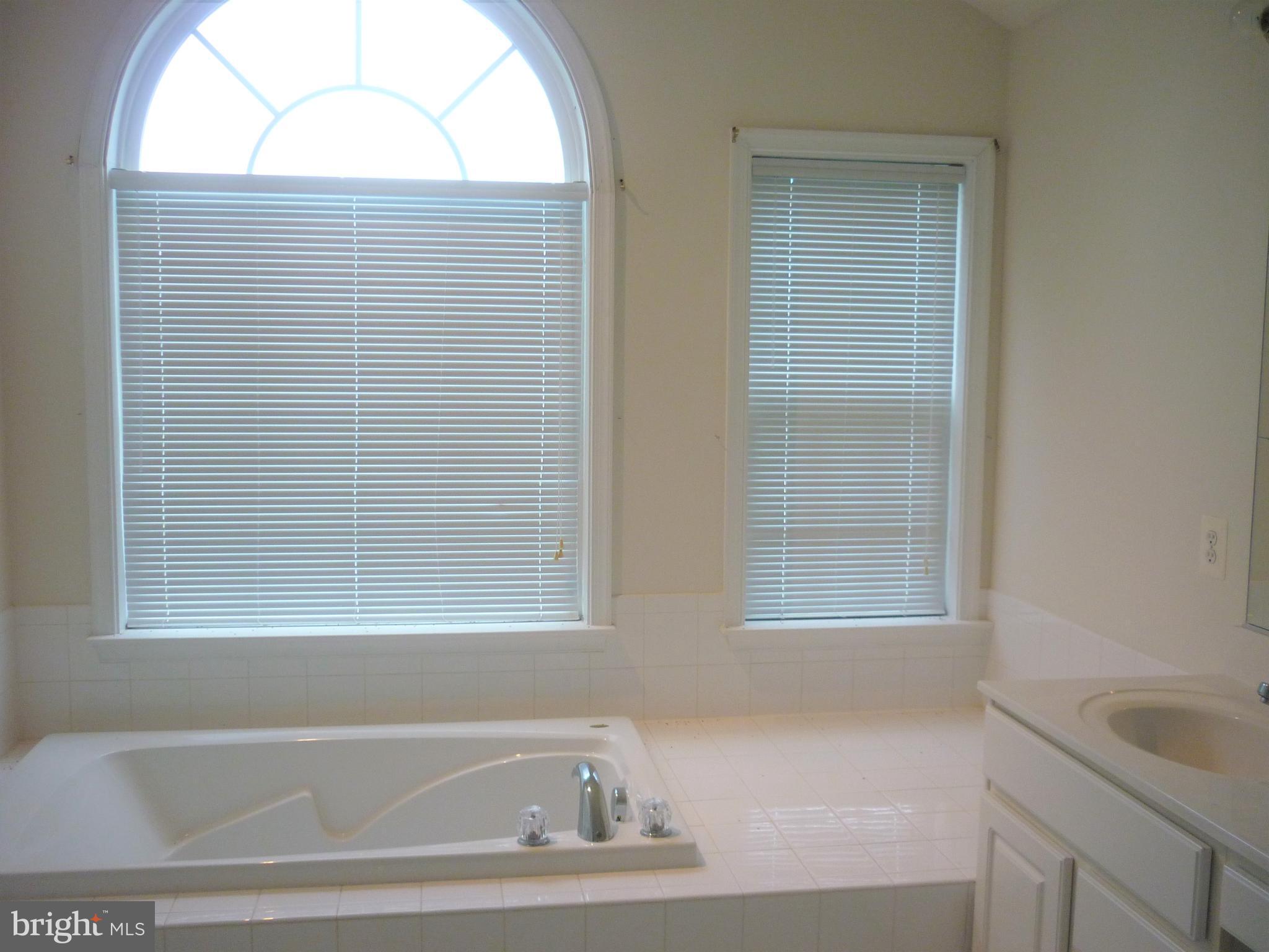 7577 Rio Grande Way Gainesville, VA 20155 - Photo 14 of 18 Bedroom (Master)