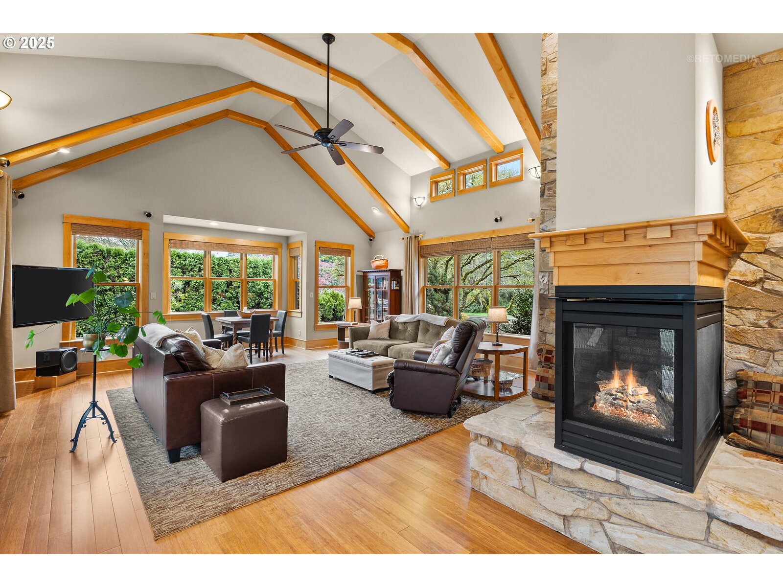 29655 Northeast Benjamin Road Newberg, OR 97132 - Photo 4 of 36 Gallery Image 4