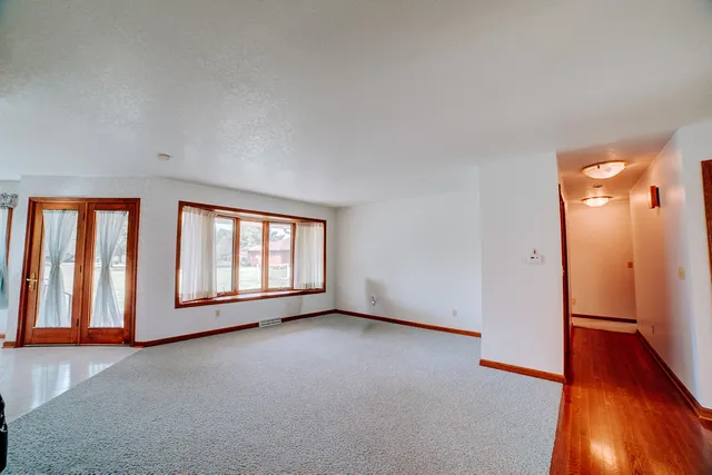 an empty room with an entryway