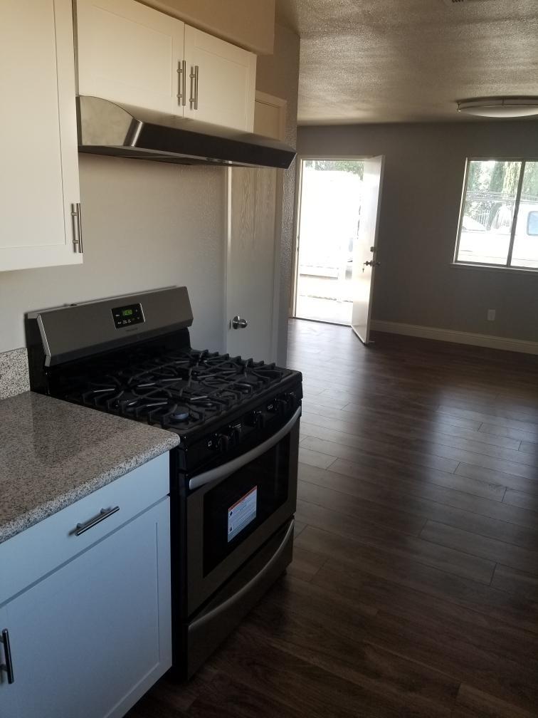 1383 Santa Rosa Circle Reedley, CA 93654 - Photo 4 of 9 Gallery Image 4