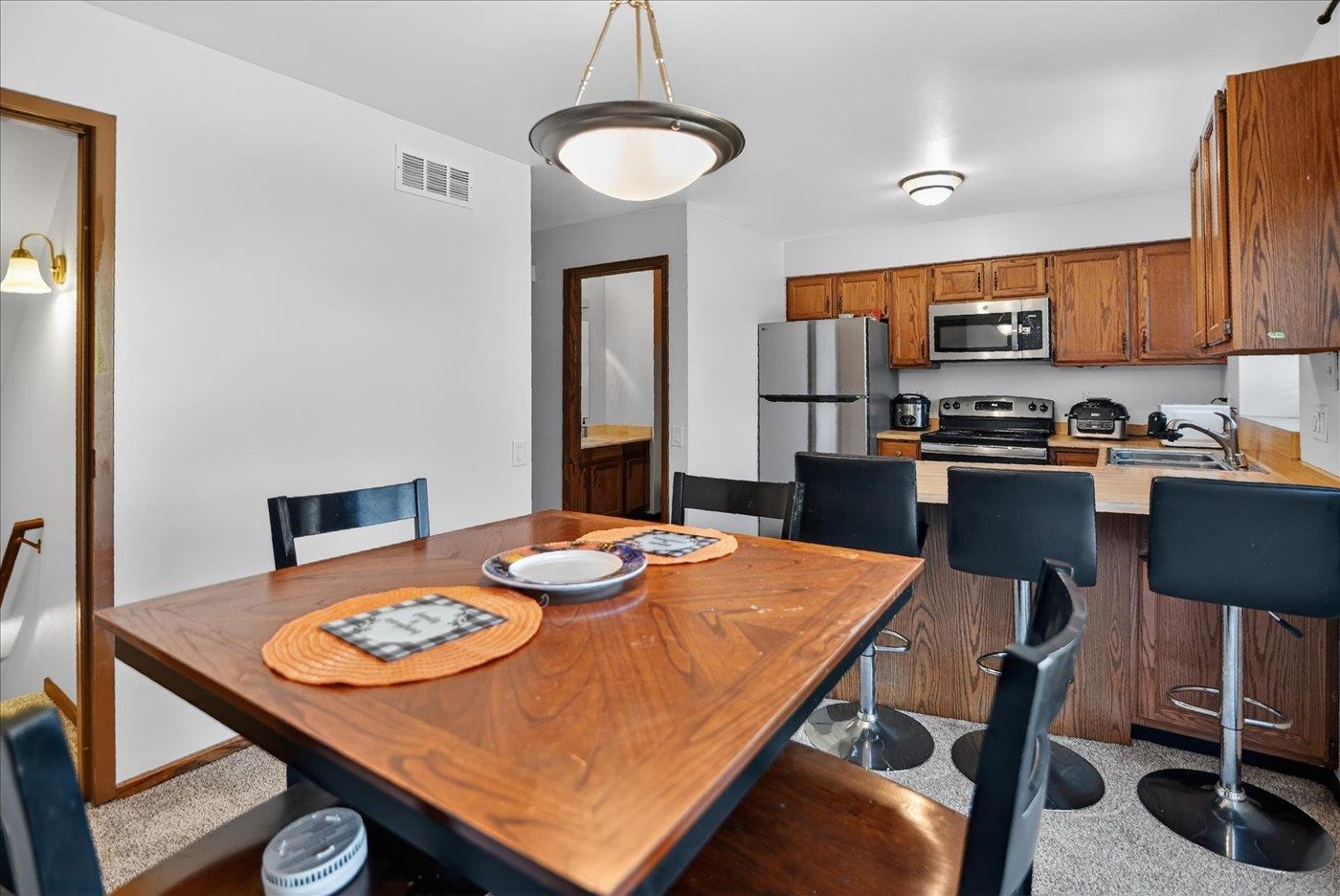 517 Knightsbridge Road Waunakee, WI 53597 - Photo 22 of 61