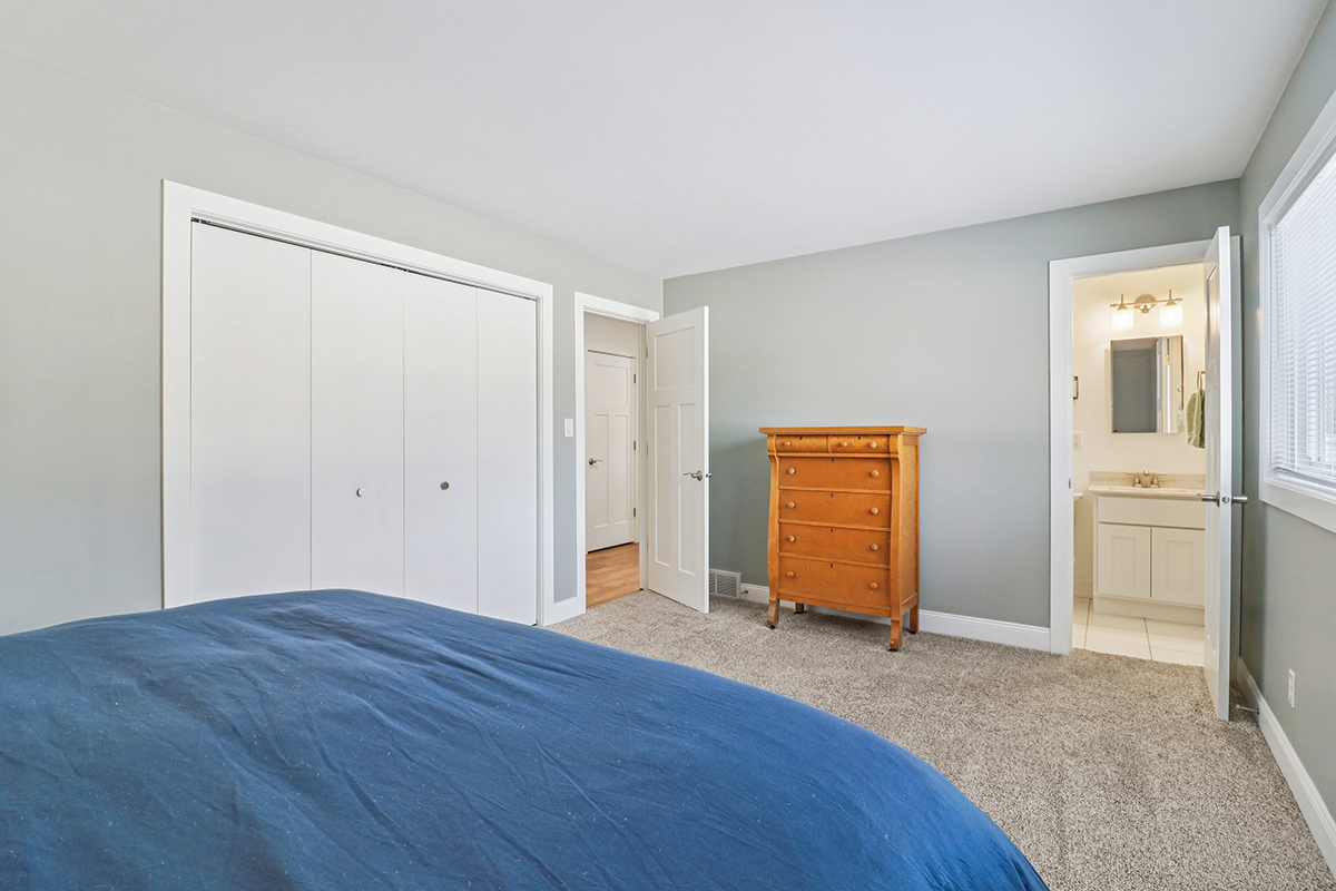 110 Pooler Avenue DeKalb, IL 60115 - Photo 21 of 34