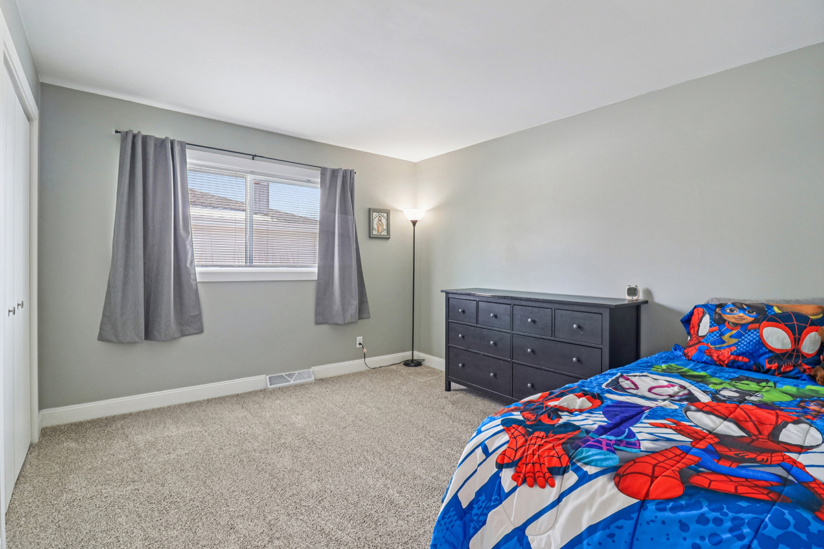 110 Pooler Avenue DeKalb, IL 60115 - Photo 27 of 34