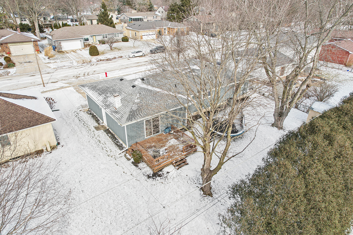110 Pooler Avenue DeKalb, IL 60115 - Photo 31 of 34
