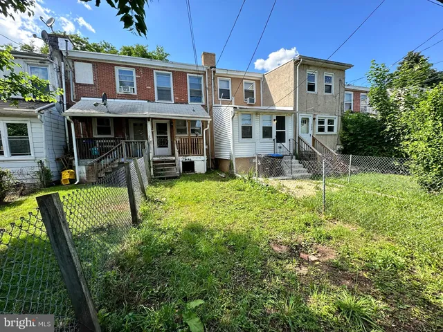 $1,800 | 744 Roosevelt Avenue, Norristown, PA 19401