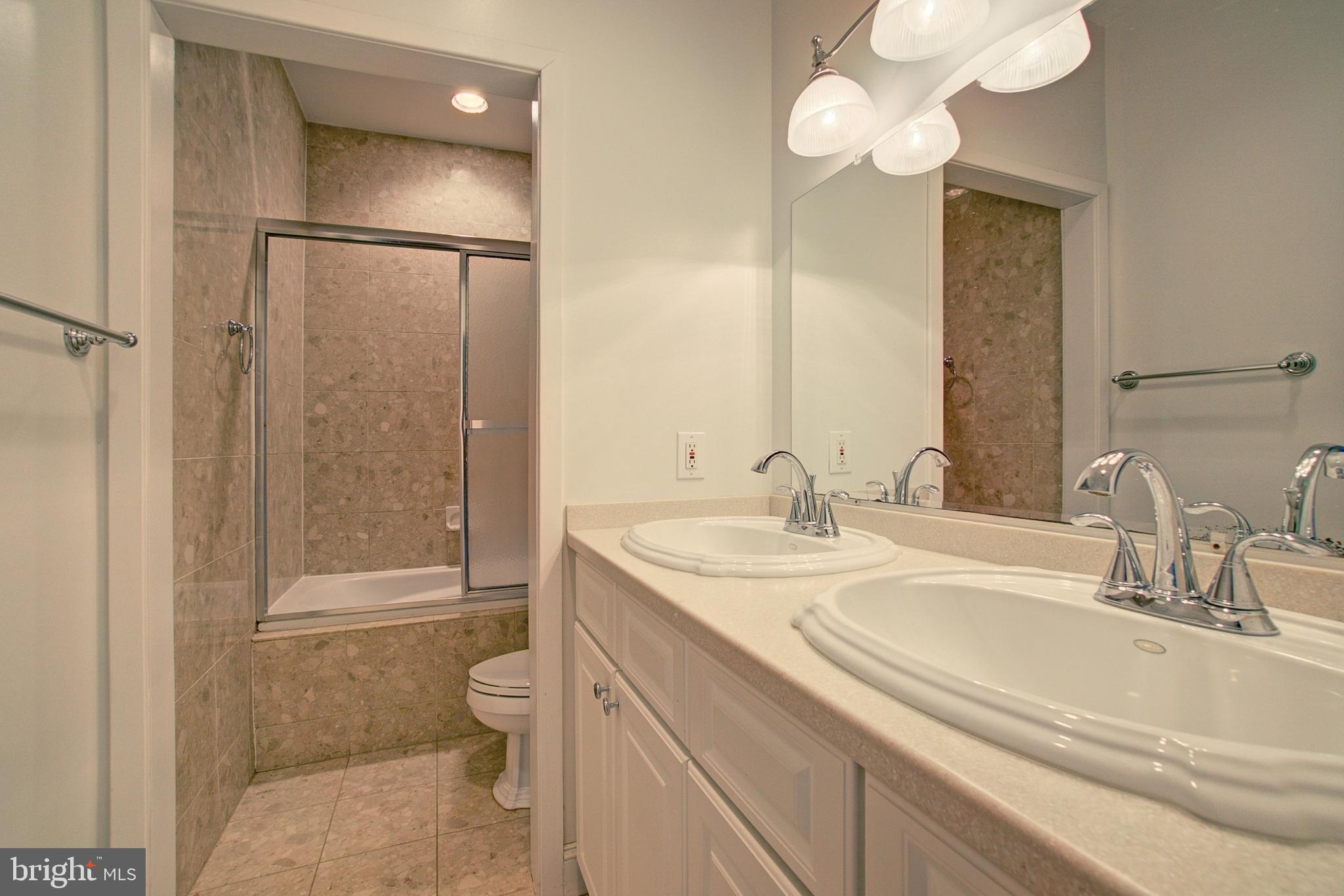 941 Norwood Road Silver Spring, MD 20905 - Photo 22 of 36 Guest Bathroom
