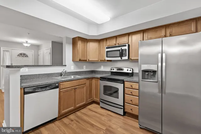 $2,700 | 1900 Lennox Drive, Unit 49, Eldersburg, MD 21784