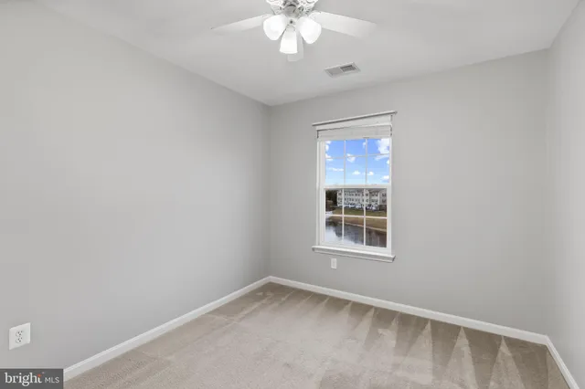 $2,700 | 1900 Lennox Drive, Unit 49, Eldersburg, MD 21784