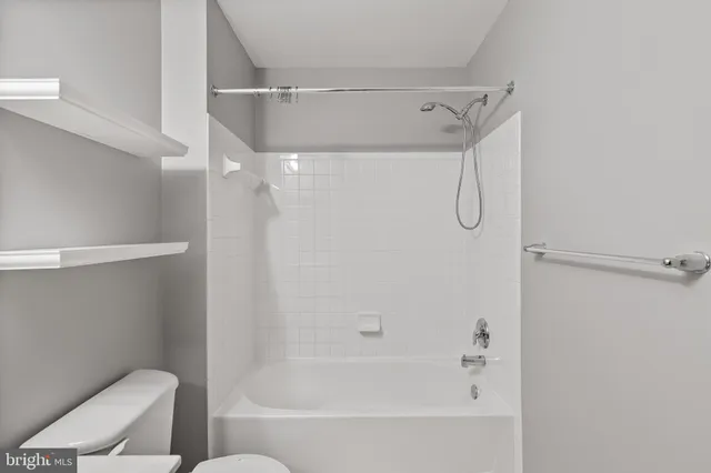 $2,700 | 1900 Lennox Drive, Unit 49, Eldersburg, MD 21784