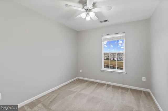 $2,700 | 1900 Lennox Drive, Unit 49, Eldersburg, MD 21784