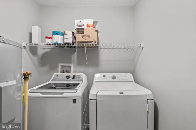 $2,700 | 1900 Lennox Drive, Unit 49, Eldersburg, MD 21784